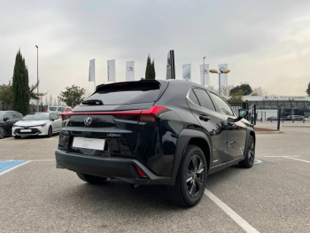 Photo 5 du bon plan LEXUS UX 250h 2WD Luxe Plus MY21 occasion à 27900 €