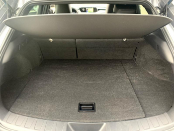 Photo 20 du bon plan LEXUS UX 250h 2WD Luxe Plus MY21 occasion à 27900 €
