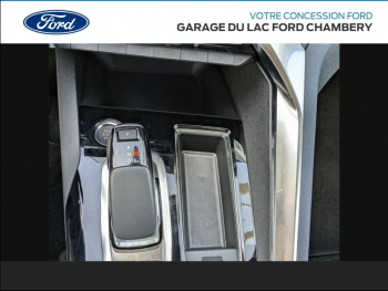 Photo 13 du bon plan PEUGEOT 3008 HYBRID 225ch Allure Pack e-EAT8 occasion à 27990 €