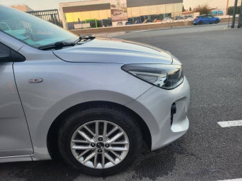 Photo 5 du bon plan KIA Rio 1.2 84ch ISG Launch Edition occasion à 9880 €