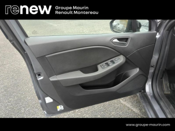 Photo 19 du bon plan RENAULT Clio 1.0 TCe 90ch Evolution X-Tronic occasion à 16490 €