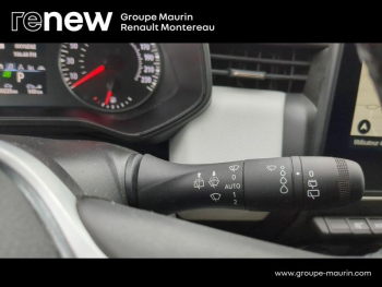 Photo 23 du bon plan RENAULT Clio 1.0 TCe 90ch Evolution X-Tronic occasion à 16490 €
