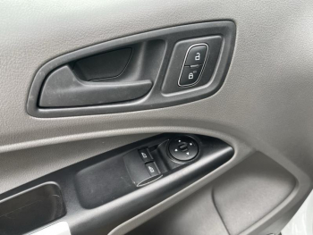 Photo 14 du bon plan FORD Transit Connect VUL L1 1.0E 100ch E85 Trend Business occasion à 24990 €
