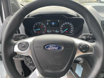 Photo 16 du bon plan FORD Transit Connect VUL L1 1.0E 100ch E85 Trend Business occasion à 24990 €