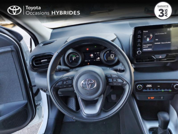 Photo 21 du bon plan TOYOTA Yaris 116h Design 5p MY21 occasion à 18590 €