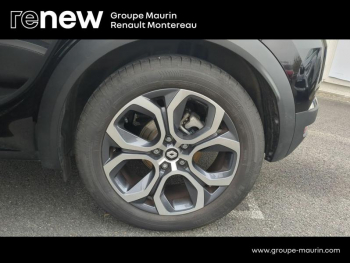 Photo 17 du bon plan RENAULT Captur 1.6 E-Tech hybride 145ch Engineered occasion à 26990 €