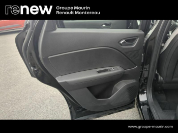 Photo 18 du bon plan RENAULT Captur 1.6 E-Tech hybride 145ch Engineered occasion à 26990 €