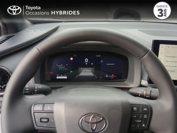 Photo 13 du bon plan TOYOTA C-HR 2.0 Hybride Rechargeable 225ch Design occasion à 39690 €