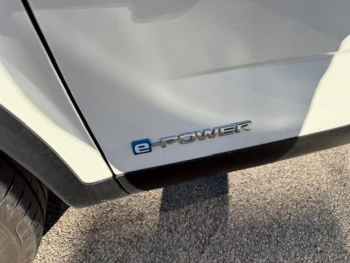 Photo 8 du bon plan NISSAN Qashqai e-POWER 190ch Business Edition 2022 occasion à 31490 €