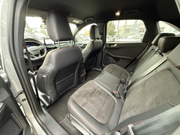 Photo 21 du bon plan FORD Kuga 2.5 Duratec 190ch FHEV E85 ST-Line X BVA occasion à 34401 €
