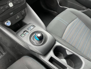 Photo 17 du bon plan NISSAN Leaf 150ch 40kWh Acenta 21 occasion à 15990 €