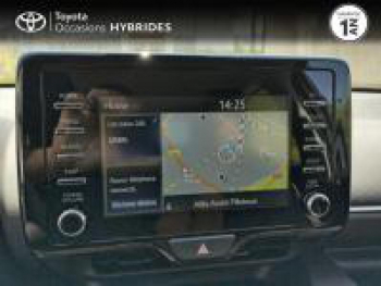 Photo 21 du bon plan TOYOTA Yaris 116h Dynamic Business 5p + Programme Beyond Zero Academy MY22 occasion à 19480 €