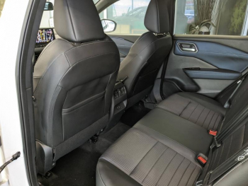 Photo 8 du bon plan NISSAN Qashqai 1.3 Mild Hybrid 158ch Tekna Xtronic occasion à 29900 €
