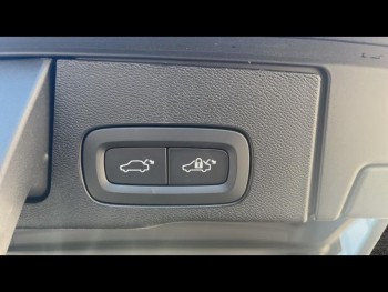 Photo 26 du bon plan VOLVO XC60 T6 AWD 253 + 145ch Ultra Style Dark Geartronic occasion à 56900 €