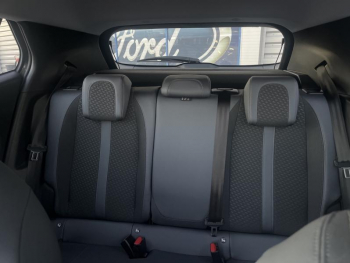 Photo 10 du bon plan PEUGEOT 2008 1.2 PureTech 130ch S&S Allure Business occasion à 15980 €