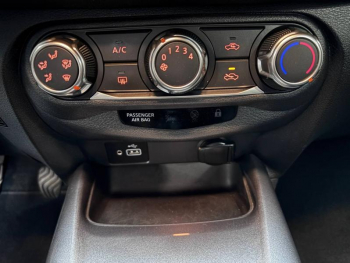 Photo 21 du bon plan NISSAN Juke 1.0 DIG-T 114ch Acenta 2021.5 occasion à 16490 €