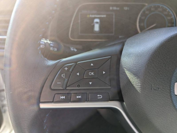 Photo 10 du bon plan NISSAN Leaf 150ch 40kWh Acenta 22 occasion à 15490 €