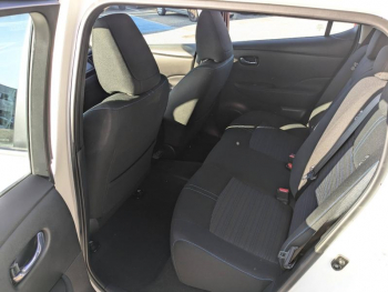 Photo 18 du bon plan NISSAN Leaf 150ch 40kWh Acenta 22 occasion à 15490 €