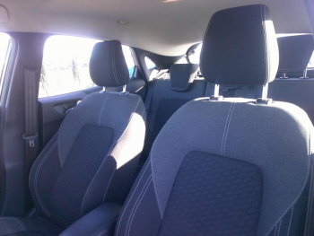 Photo 18 du bon plan FORD Puma 1.0 Flexifuel 125ch S&S mHEV Titanium occasion à 20900 €