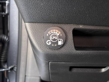 Photo 13 du bon plan RENAULT Clio 1.0 TCe 100ch Evolution GPL occasion à 16690 €