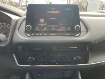 Photo 14 du bon plan NISSAN Qashqai e-POWER 190ch Business Edition 2022 occasion à 29690 €