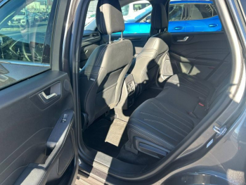 Photo 6 du bon plan FORD Kuga 2.5 Duratec 225ch PHEV Vignale BVA occasion à 29900 €
