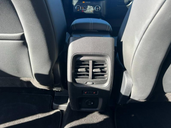 Photo 14 du bon plan FORD Kuga 2.5 Duratec 225ch PHEV Vignale BVA occasion à 29900 €
