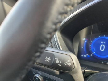 Photo 13 du bon plan FORD Kuga 2.5 Duratec 190ch FHEV E85 Titanium BVA occasion à 24000 €