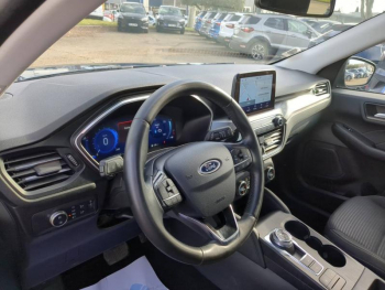 Photo 16 du bon plan FORD Kuga 2.5 Duratec 190ch FHEV E85 Titanium BVA occasion à 24000 €