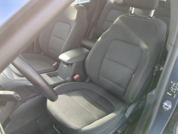 Photo 17 du bon plan FORD Kuga 2.5 Duratec 190ch FHEV E85 Titanium BVA occasion à 24000 €