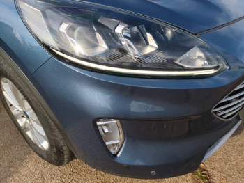 Photo 22 du bon plan FORD Kuga 2.5 Duratec 190ch FHEV E85 Titanium BVA occasion à 24000 €