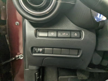 Photo 13 du bon plan NISSAN Juke 1.6 Hybrid 143ch Tekna 2023.5 occasion à 27900 €