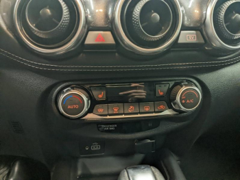 Photo 16 du bon plan NISSAN Juke 1.6 Hybrid 143ch Tekna 2023.5 occasion à 27900 €