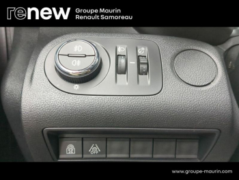 Photo 28 du bon plan OPEL Combo Life L1H1 1.5 D 130ch Elegance occasion à 20900 €