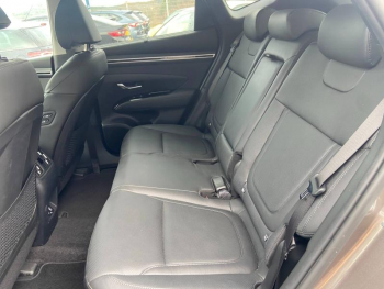 Photo 12 du bon plan HYUNDAI Tucson 1.6 T-GDi 265ch PHEV Executive BVA6 HTRAC occasion à 38380 €