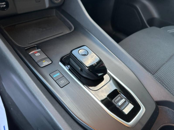 Photo 17 du bon plan NISSAN Qashqai e-POWER 190ch Business Edition 2022 occasion à 29990 €