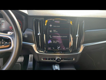 Photo 9 du bon plan VOLVO V90 D4 AWD 190ch R-Design Geartronic occasion à 29900 €
