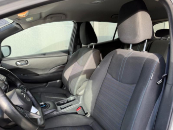 Photo 8 du bon plan NISSAN Leaf 150ch 40kWh Acenta 21.5 occasion à 15900 €