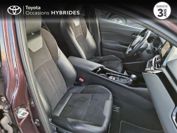 Photo 6 du bon plan TOYOTA C-HR 122h Collection 2WD E-CVT MY22 occasion à 26490 €