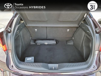 Photo 10 du bon plan TOYOTA C-HR 122h Collection 2WD E-CVT MY22 occasion à 26490 €