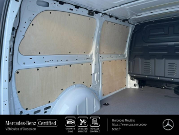 Photo 38 du bon plan MERCEDES-BENZ Vito Fg VUL eVito 116ch Long occasion à 66890 €