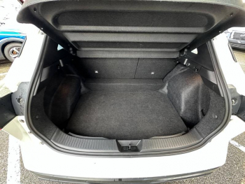 Photo 17 du bon plan NISSAN Qashqai e-POWER 190ch Business Edition 2022 occasion à 29995 €