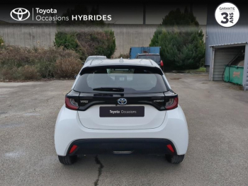 Photo 4 du bon plan TOYOTA Yaris 116h Dynamic Business 5p MY22 occasion à 19500 €
