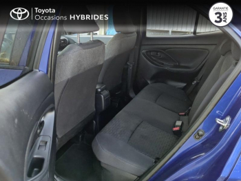 Photo 12 du bon plan TOYOTA Yaris Cross 116h Design MY22 BLEU KYANITE occasion à 24490 €