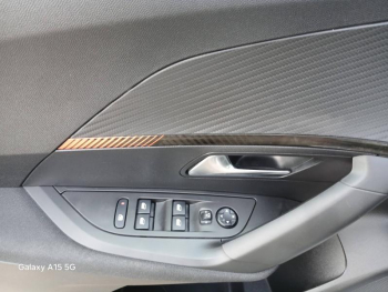 Photo 15 du bon plan PEUGEOT 2008 e-2008 136ch Active Business occasion à 18000 €