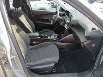 Photo 18 du bon plan PEUGEOT 2008 e-2008 136ch Active Business occasion à 18000 €