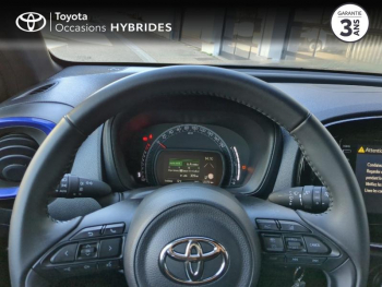 Photo 13 du bon plan TOYOTA Aygo X 1.0 VVT-i 72ch Design MY23 occasion à 15890 €