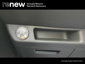 Photo 20 du bon plan RENAULT Clio 1.0 TCe 100ch Evolution GPL occasion à 14490 €