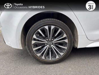 Photo 16 du bon plan TOYOTA Corolla 1.8 140ch Design MY23 occasion à 29850 €