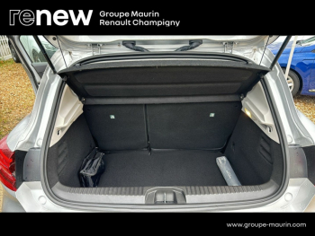 Photo 13 du bon plan RENAULT Clio 1.0 TCe 100ch Evolution GPL occasion à 15540 €